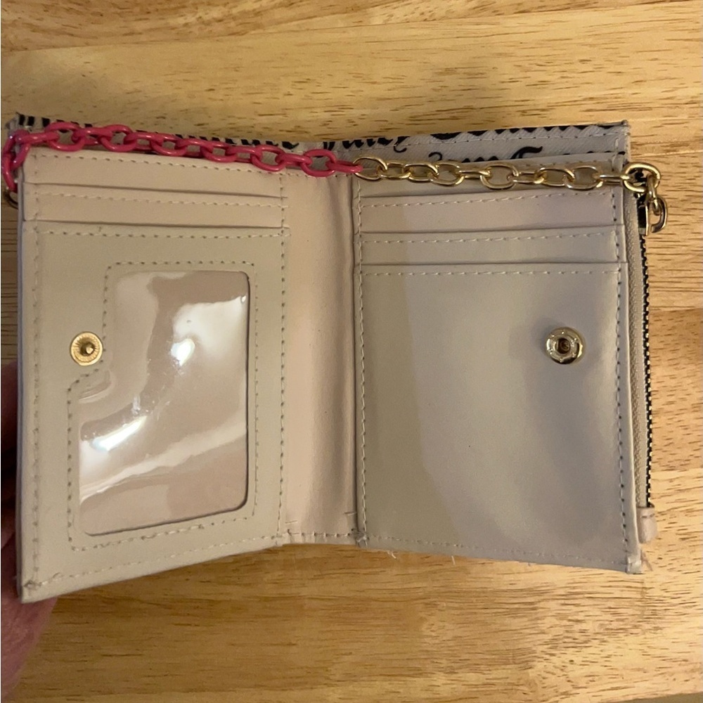 Juicy Couture “Can't Tame Her" bifold wallet with a pullout card holder. - Picture 10 of 16